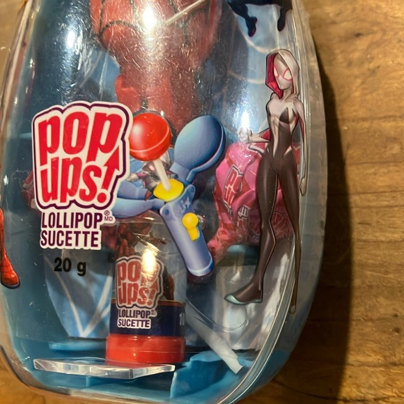 Spider-man Marvel Pop Ups Lollipop Holder - Picture 8 of 14